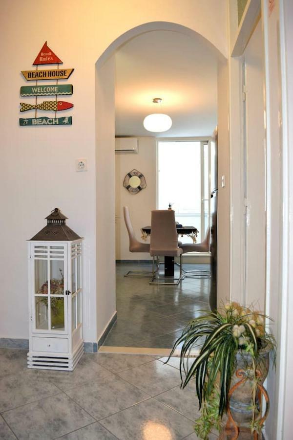 Newly Renovated Apartment "Marin" In The Center! Omiš Extérieur photo