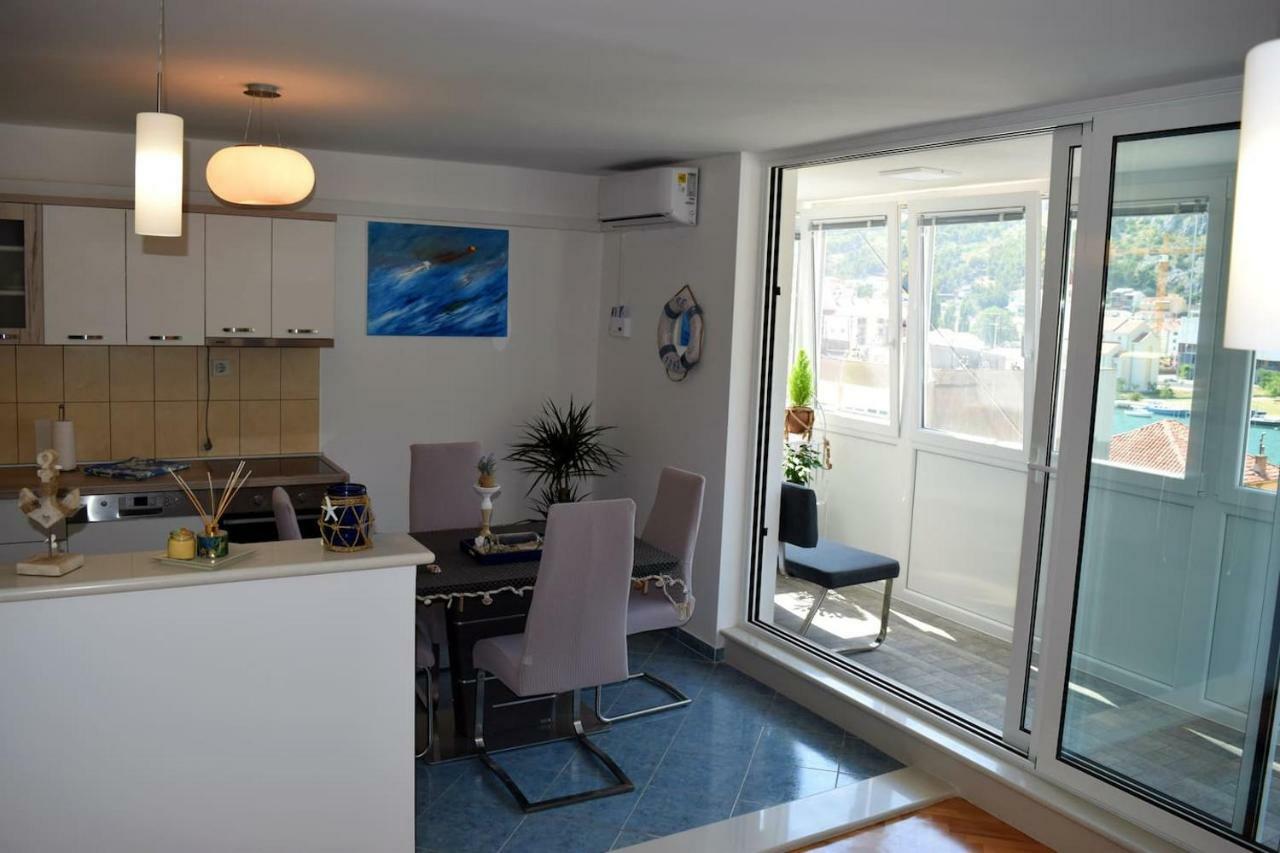 Newly Renovated Apartment "Marin" In The Center! Omiš Extérieur photo
