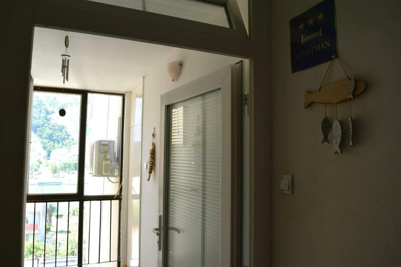 Newly Renovated Apartment "Marin" In The Center! Omiš Extérieur photo