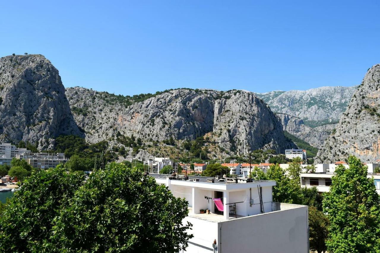 Newly Renovated Apartment "Marin" In The Center! Omiš Extérieur photo
