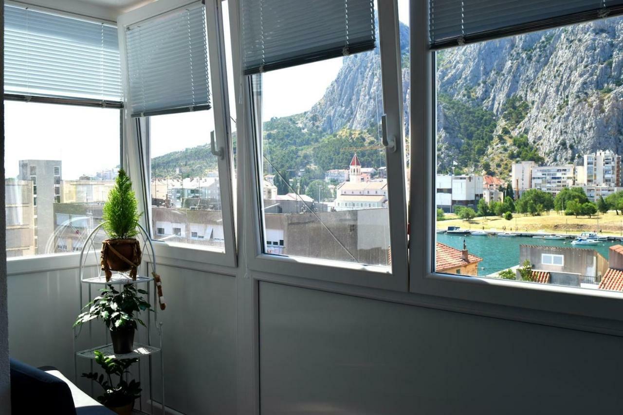 Newly Renovated Apartment "Marin" In The Center! Omiš Extérieur photo