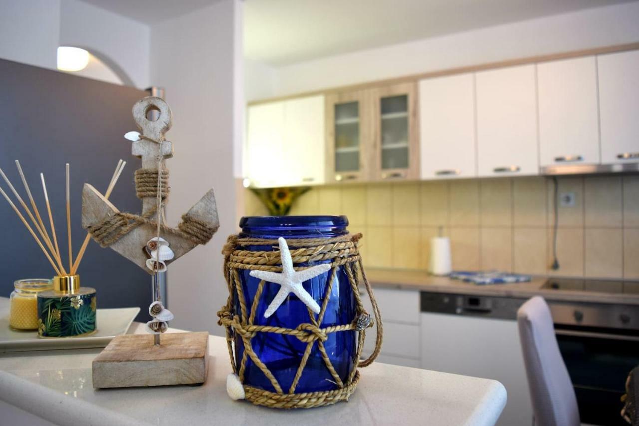 Newly Renovated Apartment "Marin" In The Center! Omiš Extérieur photo