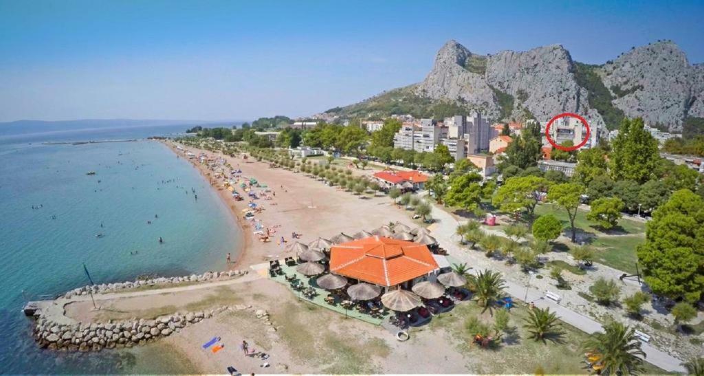 Newly Renovated Apartment "Marin" In The Center! Omiš Extérieur photo